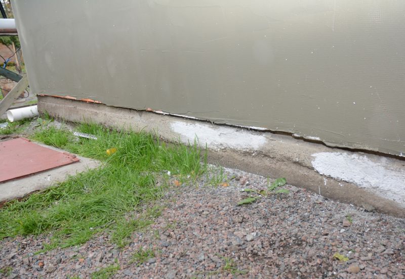 Signs Your Commercial Foundation May Need Professional Repair